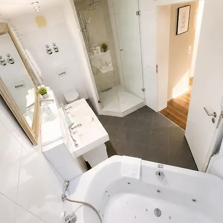 Cf30 Modern 45 Sqm With Ac In Center Apartment Heidelberg